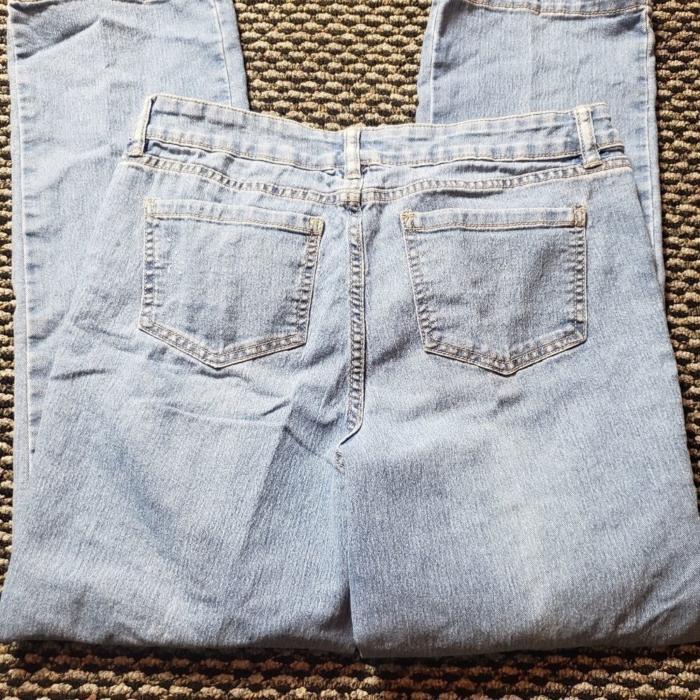 Women's jeans